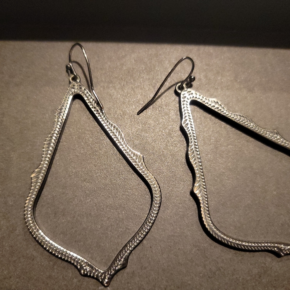Kendra Scott Sophia Drop Earrings in Gunmetal